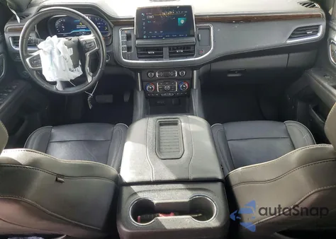 2023 Chevrolet Tahoe C1500 Premier z USA, uszkodzony, nr VIN 1GNSCSKDXPR257126